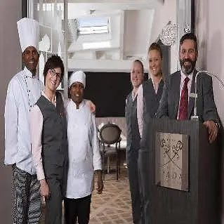 Spadai Hotell